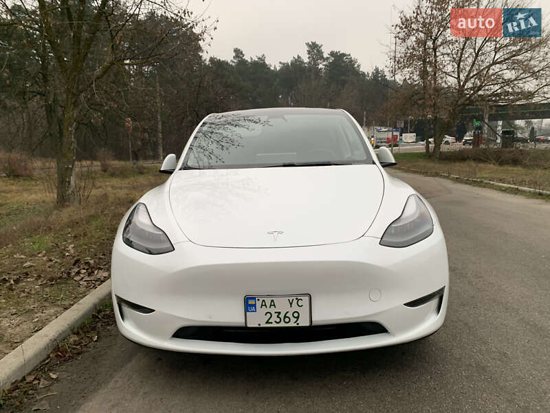 Внедорожник / Кроссовер Tesla Model Y 2020 в Киеве