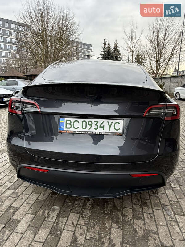 Внедорожник / Кроссовер Tesla Model Y 2024 в Львове