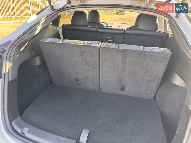 Внедорожник / Кроссовер Tesla Model Y 2023 в Львове