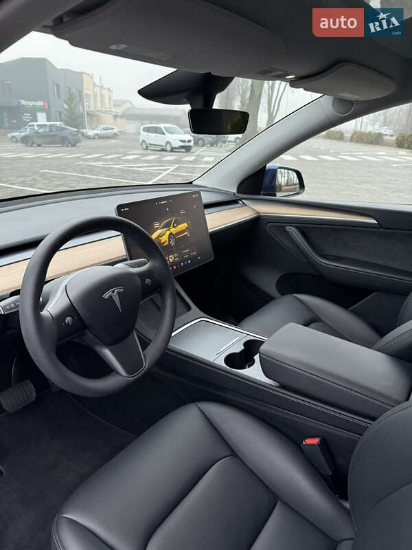 Внедорожник / Кроссовер Tesla Model Y 2023 в Виннице фото 8 Внедорожник / Кроссовер Tesla Model Y 2023 в Виннице