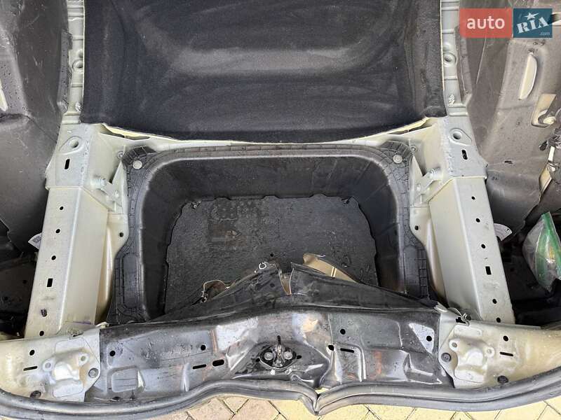 Внедорожник / Кроссовер Tesla Model Y 2021 в Луцке