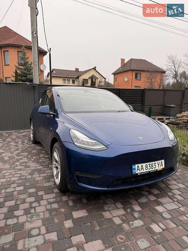 Внедорожник / Кроссовер Tesla Model Y 2021 в Киеве