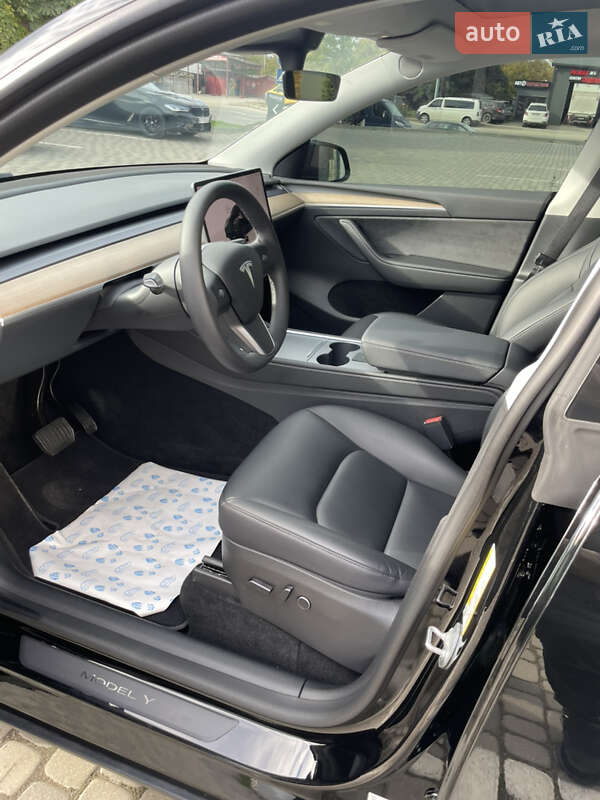 Внедорожник / Кроссовер Tesla Model Y 2022 в Ивано-Франковске фото 44 Внедорожник / Кроссовер Tesla Model Y 2022 в Ивано-Франковске
