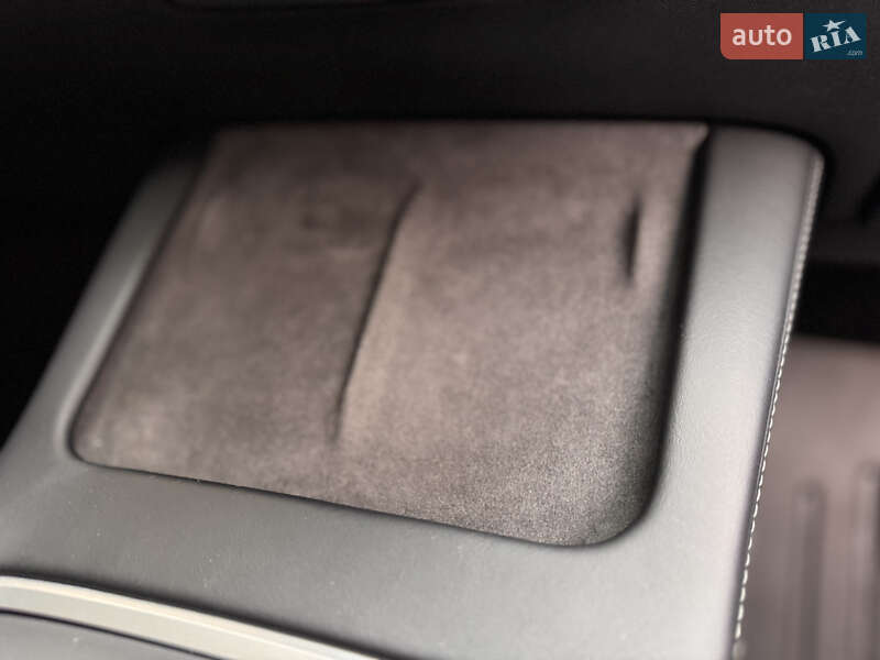 Внедорожник / Кроссовер Tesla Model Y 2021 в Виннице