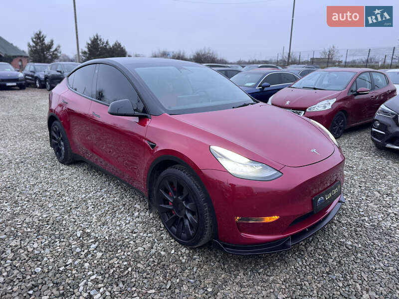 Внедорожник / Кроссовер Tesla Model Y 2021 в Ивано-Франковске