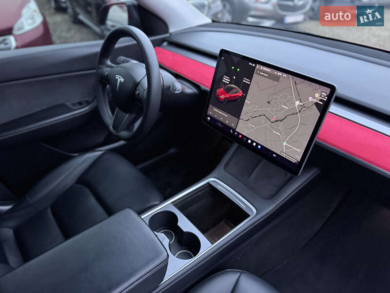 Внедорожник / Кроссовер Tesla Model Y 2021 в Ивано-Франковске