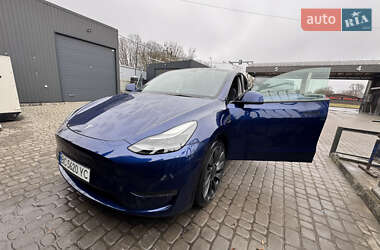 Позашляховик / Кросовер Tesla Model Y 2022 в Львові