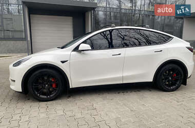 Позашляховик / Кросовер Tesla Model Y 2021 в Києві
