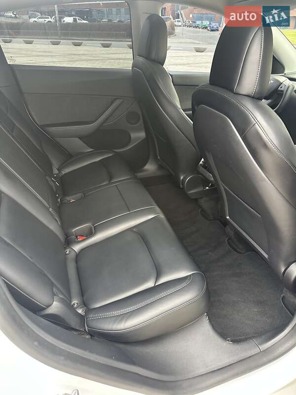 Внедорожник / Кроссовер Tesla Model Y 2022 в Днепре