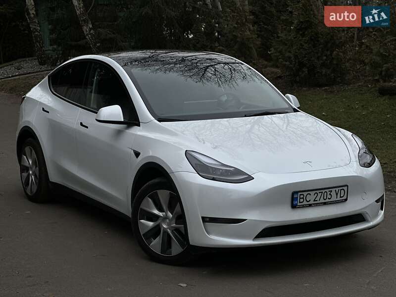 Позашляховик / Кросовер Tesla Model Y 2023 в Львові фото 20 Позашляховик / Кросовер Tesla Model Y 2023 в Львові