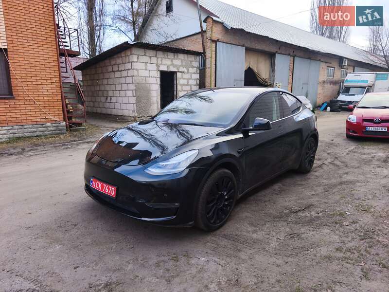 Tesla Model Y 2022