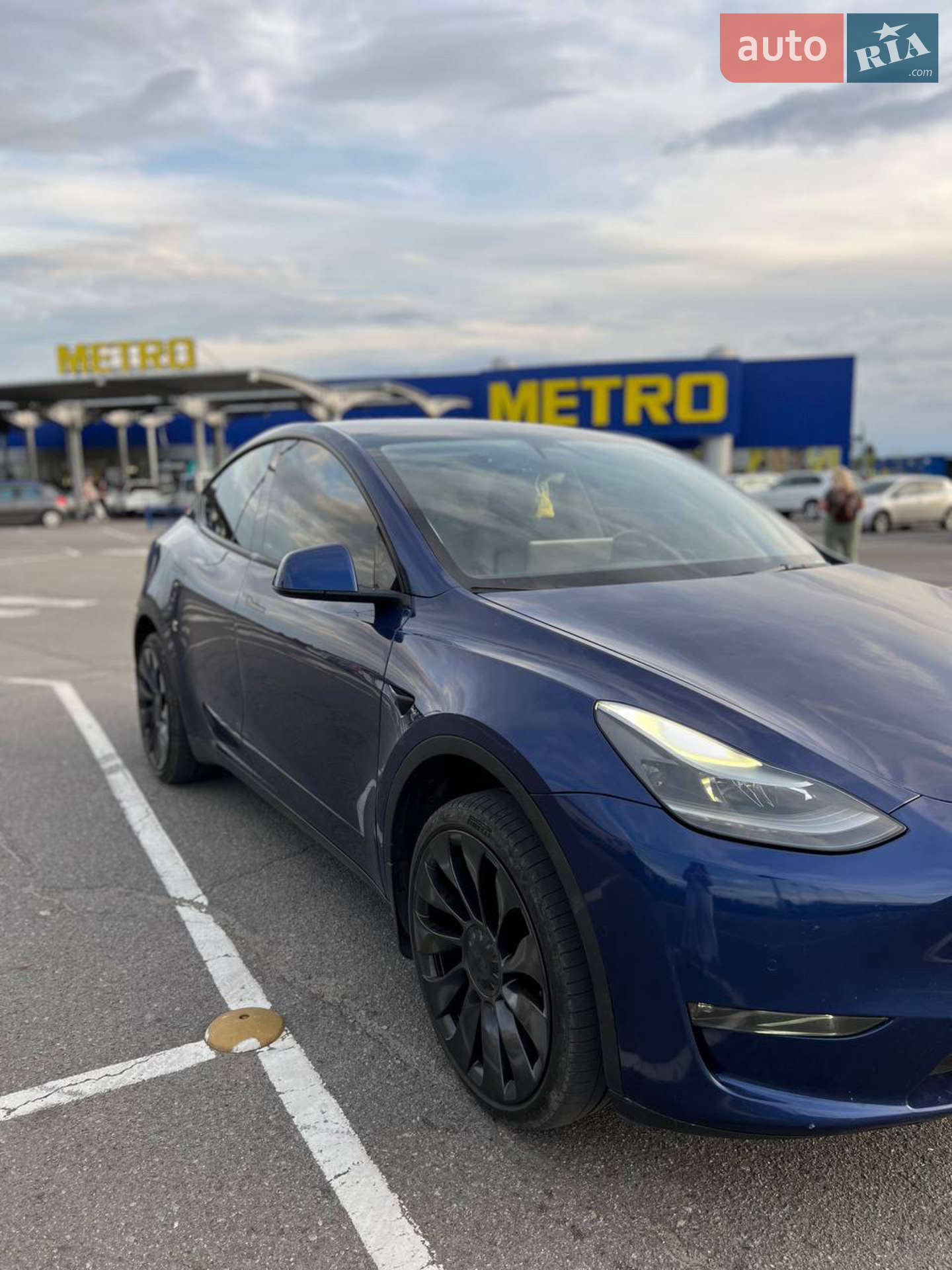 2021 Tesla Model Y - мініатюра 3