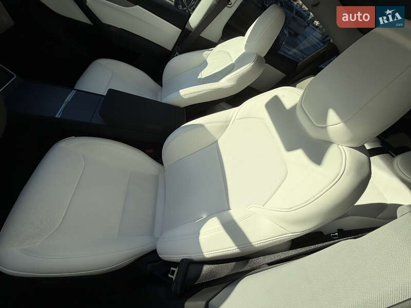 Внедорожник / Кроссовер Tesla Model Y 2025 в Ровно фото 14 Внедорожник / Кроссовер Tesla Model Y 2025 в Ровно