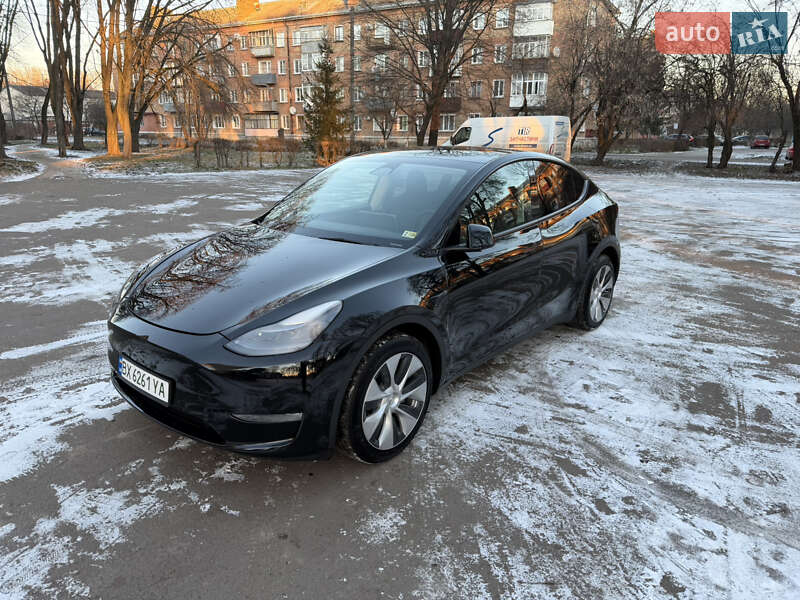 Внедорожник / Кроссовер Tesla Model Y 2022 в Хмельницком