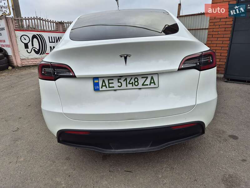 Внедорожник / Кроссовер Tesla Model Y 2023 в Днепре фото 4 Внедорожник / Кроссовер Tesla Model Y 2023 в Днепре