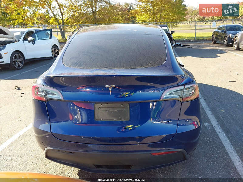 Внедорожник / Кроссовер Tesla Model Y 2024 в Львове