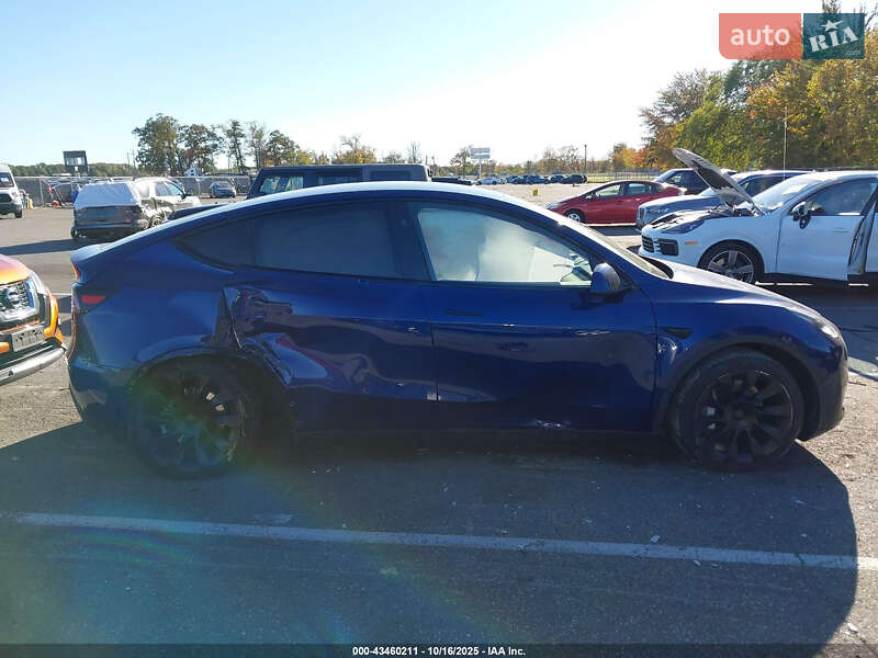 Внедорожник / Кроссовер Tesla Model Y 2024 в Львове