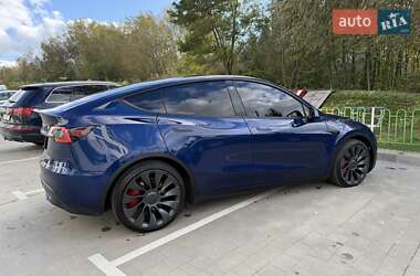 Внедорожник / Кроссовер Tesla Model Y 2021 в Львове