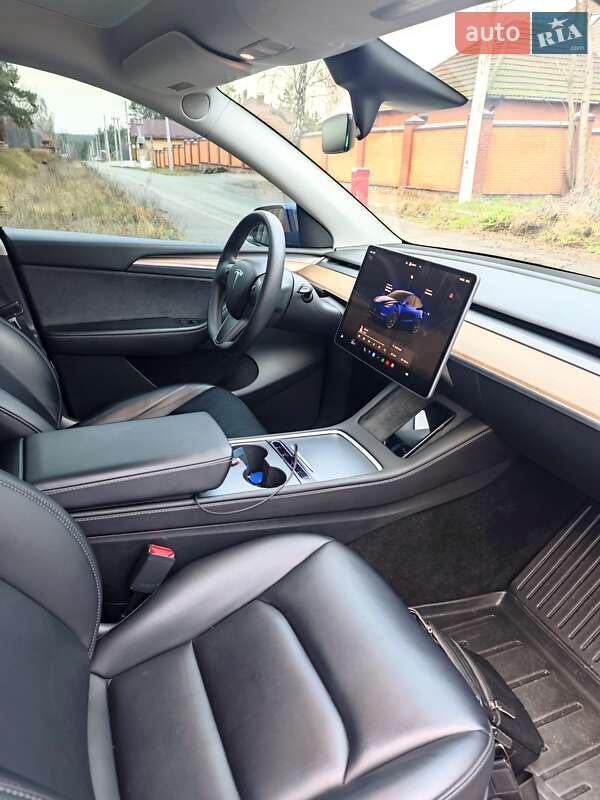 Внедорожник / Кроссовер Tesla Model Y 2023 в Киеве фото 24 Внедорожник / Кроссовер Tesla Model Y 2023 в Киеве
