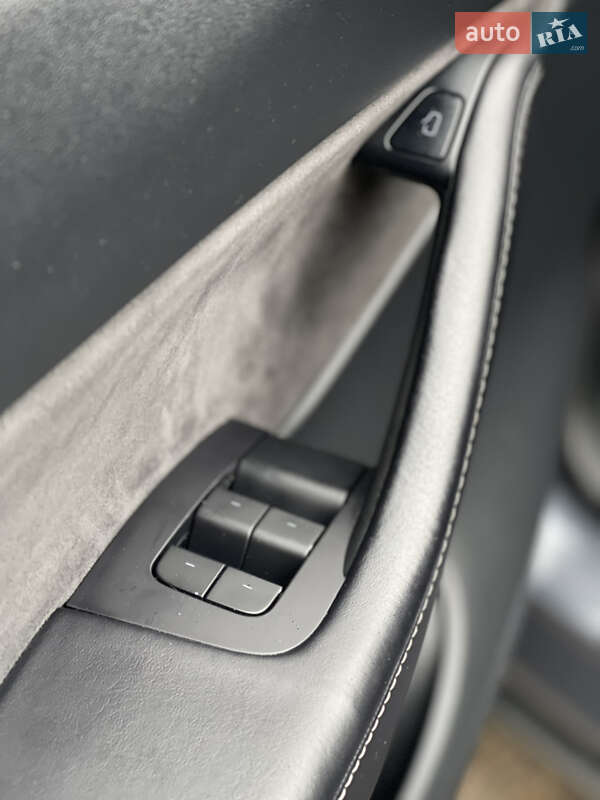 Позашляховик / Кросовер Tesla Model Y 2022 в Івано-Франківську фото 16 Позашляховик / Кросовер Tesla Model Y 2022 в Івано-Франківську