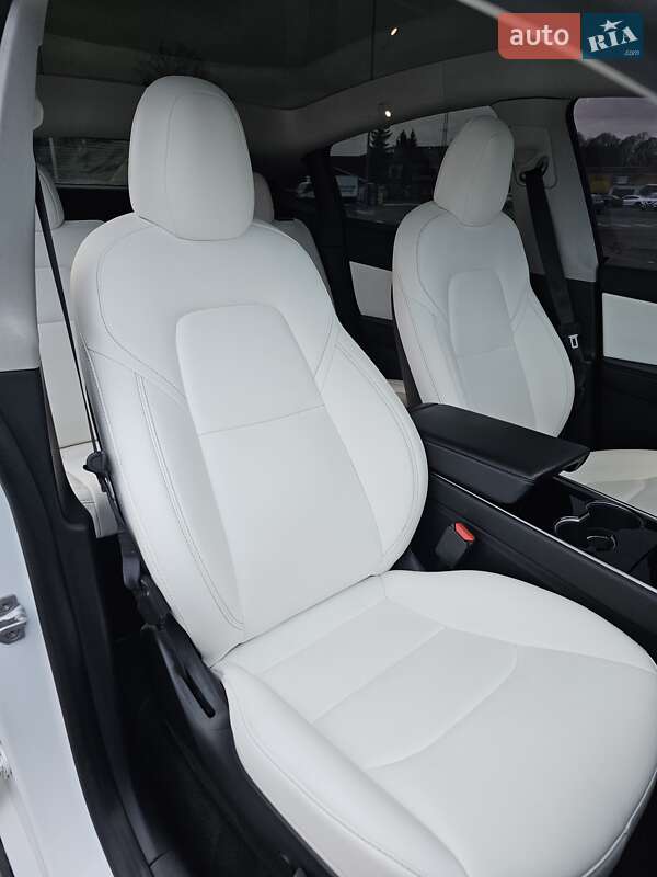 Внедорожник / Кроссовер Tesla Model Y 2020 в Житомире