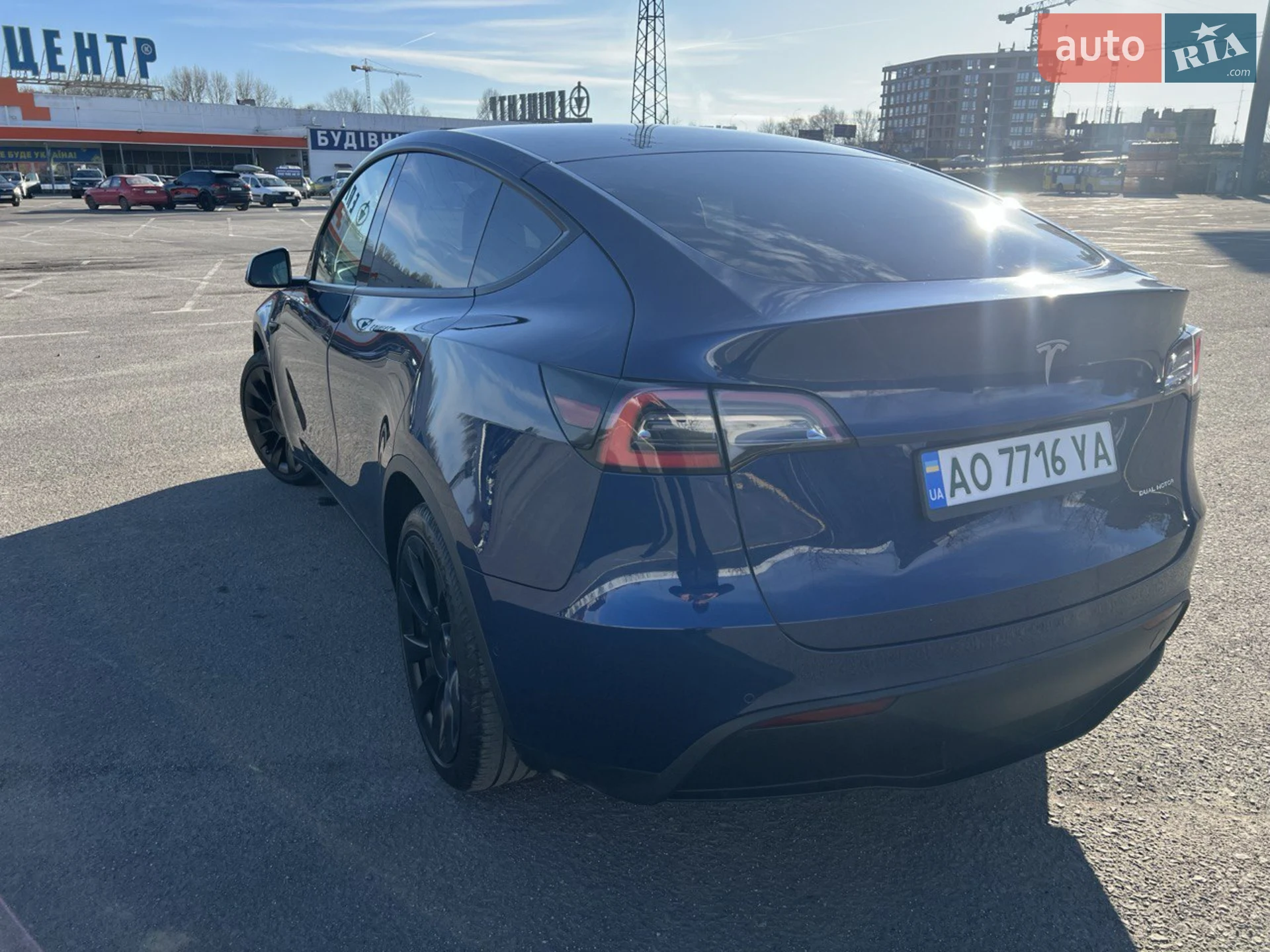 2021 Tesla Model Y - мініатюра 8
