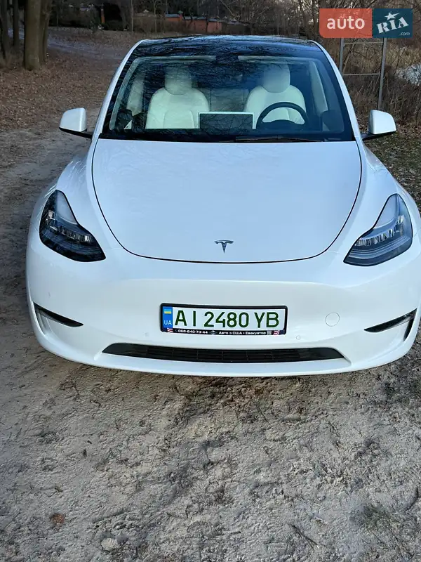 Tesla Model Y