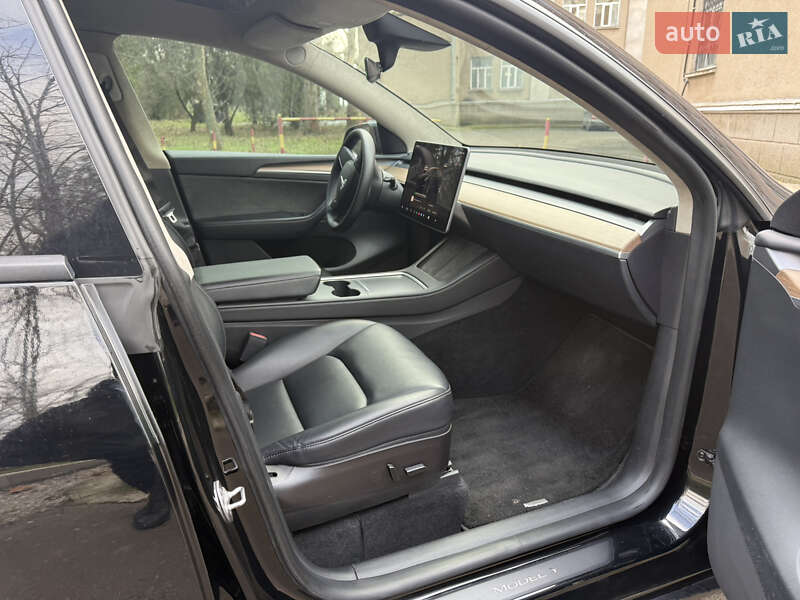 Внедорожник / Кроссовер Tesla Model Y 2022 в Одессе