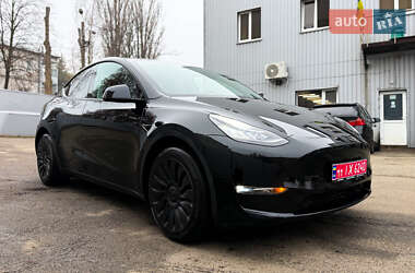 Позашляховик / Кросовер Tesla Model Y 2022 в Києві
