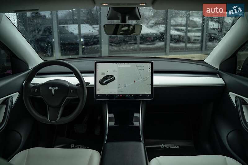 Позашляховик / Кросовер Tesla Model Y 2020 в Чернівцях фото 26 Позашляховик / Кросовер Tesla Model Y 2020 в Чернівцях