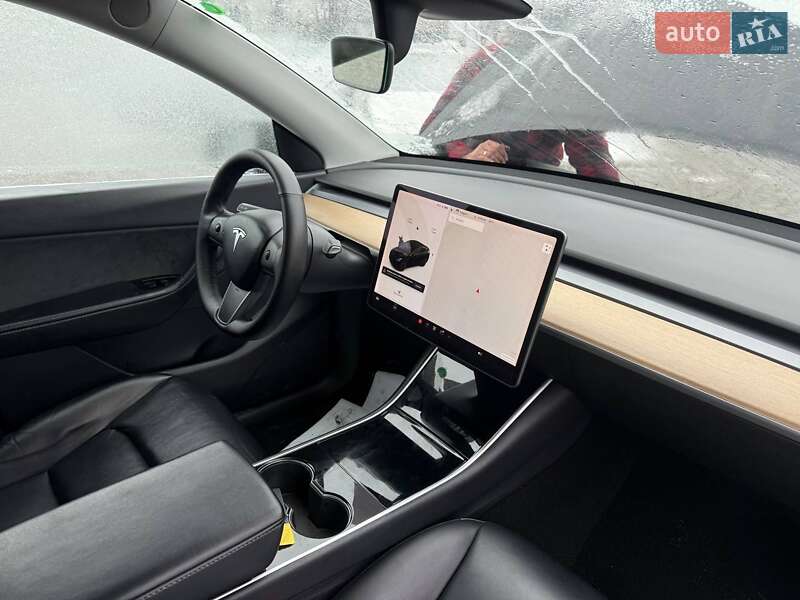 Внедорожник / Кроссовер Tesla Model Y 2020 в Луцке фото 13 Внедорожник / Кроссовер Tesla Model Y 2020 в Луцке