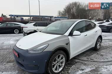 Внедорожник / Кроссовер Tesla Model Y 2020 в Луцке
