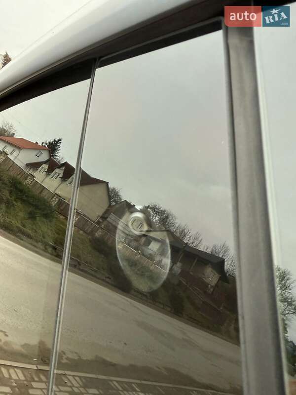 Внедорожник / Кроссовер Tesla Model Y 2021 в Тернополе