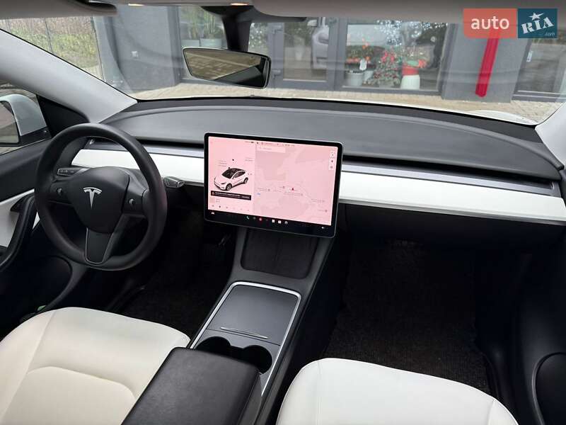 Внедорожник / Кроссовер Tesla Model Y 2021 в Тернополе