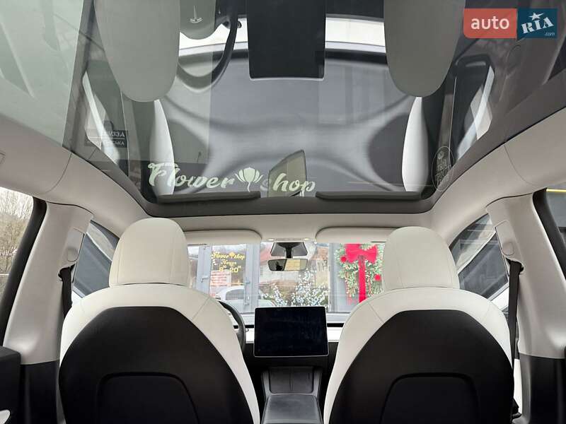 Внедорожник / Кроссовер Tesla Model Y 2021 в Тернополе