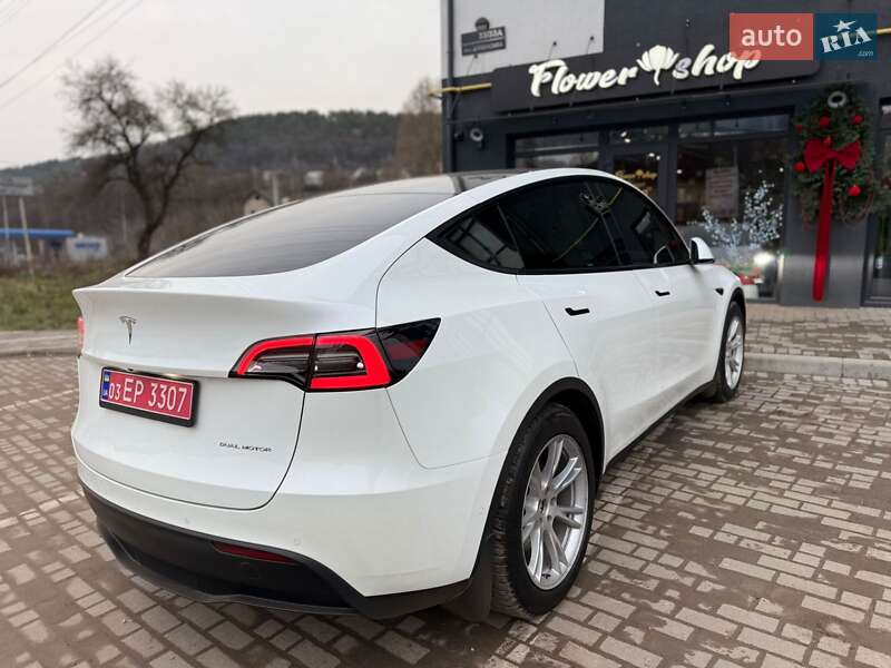 Внедорожник / Кроссовер Tesla Model Y 2021 в Тернополе
