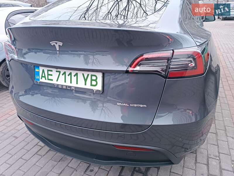 Tesla Model Y 2023 Tesla Model Y 2023