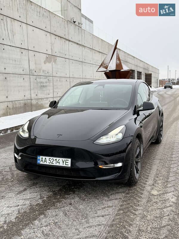Внедорожник / Кроссовер Tesla Model Y 2024 в Киеве фото 3 Внедорожник / Кроссовер Tesla Model Y 2024 в Киеве