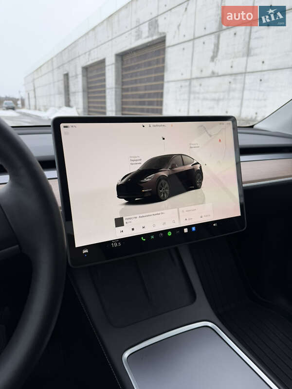 Внедорожник / Кроссовер Tesla Model Y 2024 в Киеве фото 22 Внедорожник / Кроссовер Tesla Model Y 2024 в Киеве