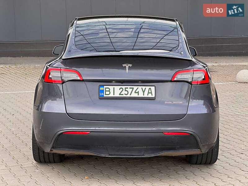 Позашляховик / Кросовер Tesla Model Y 2022 в Києві