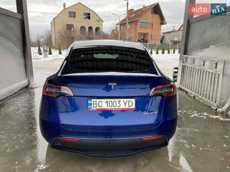 Внедорожник / Кроссовер Tesla Model Y 2024 в Львове