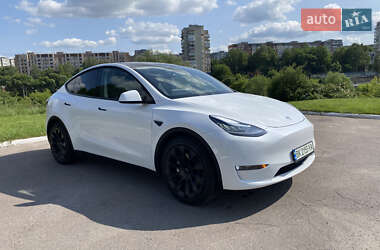 Позашляховик / Кросовер Tesla Model Y 2022 в Рівному