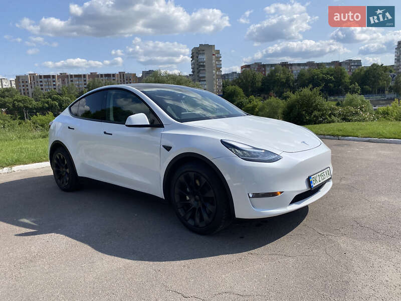 Tesla Model Y 2022 Tesla Model Y 2022