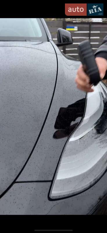 Позашляховик / Кросовер Tesla Model Y 2022 в Дніпрі