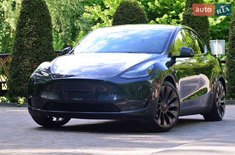 Внедорожник / Кроссовер Tesla Model Y 2024 в Дрогобыче фото 18 Внедорожник / Кроссовер Tesla Model Y 2024 в Дрогобыче