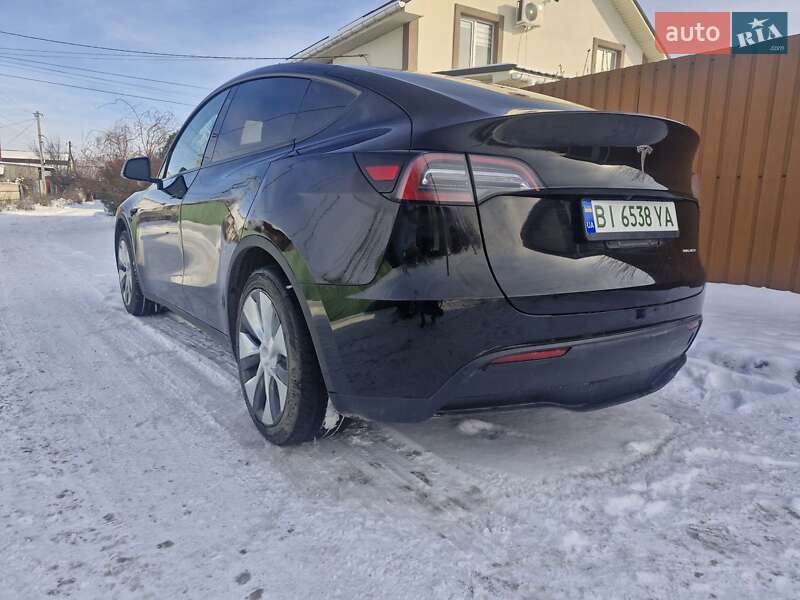 Внедорожник / Кроссовер Tesla Model Y 2023 в Кременчуге