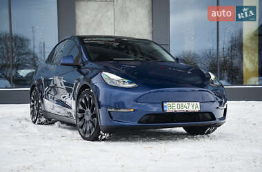 Позашляховик / Кросовер Tesla Model Y 2022 в Києві