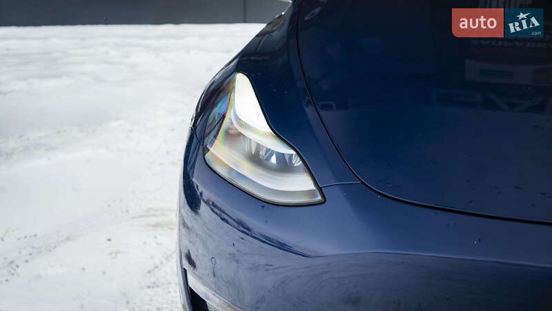 Внедорожник / Кроссовер Tesla Model Y 2022 в Киеве