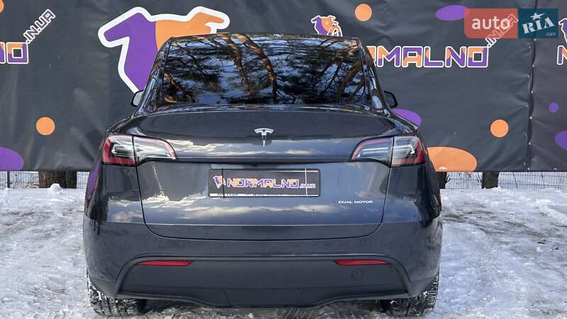 Внедорожник / Кроссовер Tesla Model Y 2024 в Киеве