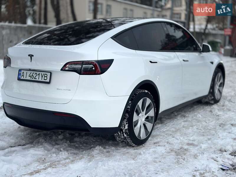 Внедорожник / Кроссовер Tesla Model Y 2022 в Киеве
